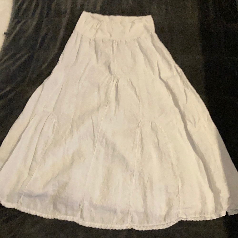 White long skirt. Used. Garter waist. Lace trim bottom. No stains